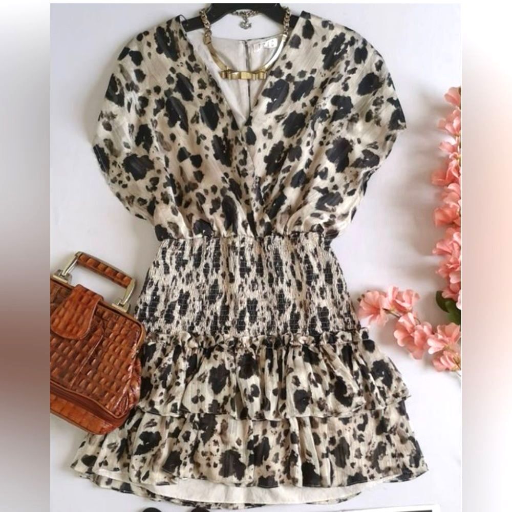 Pants Store Stylish Black and Cream Midi Dress NWT